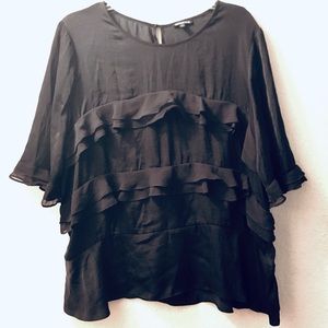 Basic black ruffles Who What Wear XXL